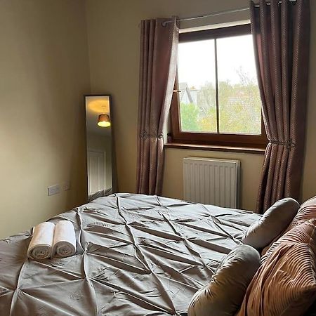 Lovely 2 Bedroom Family Apartment In Newcastle نيوكاسل المظهر الخارجي الصورة